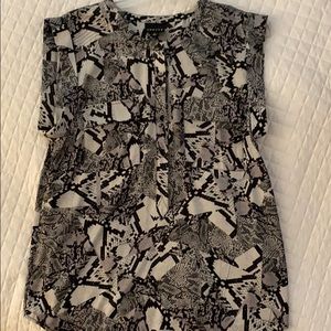 Trouve Tunic top